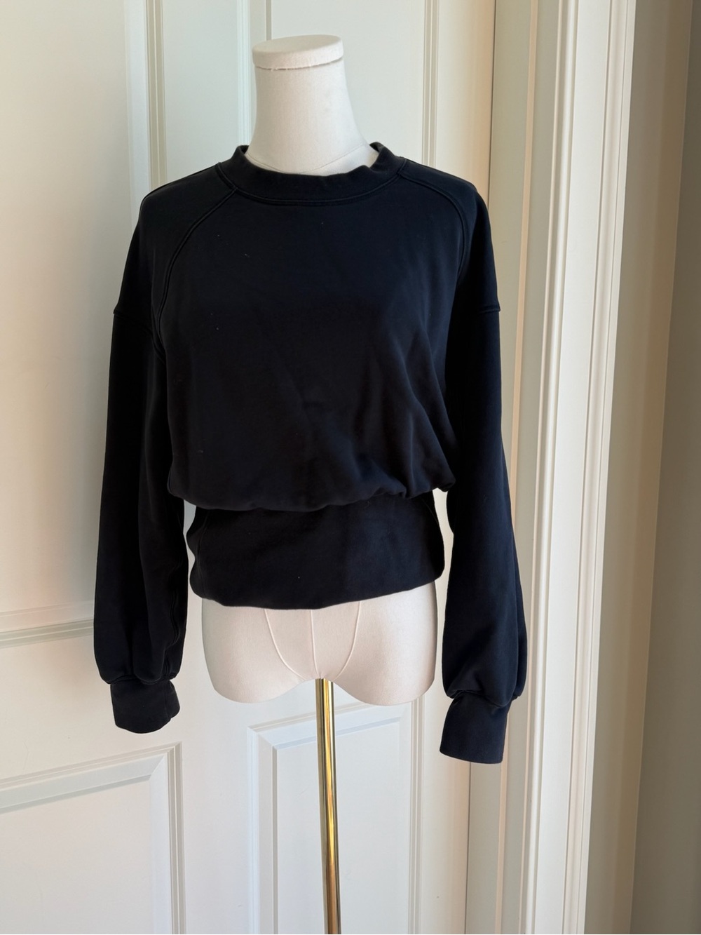 lululemon athletica Black Cropped Crewneck Sweatshirt